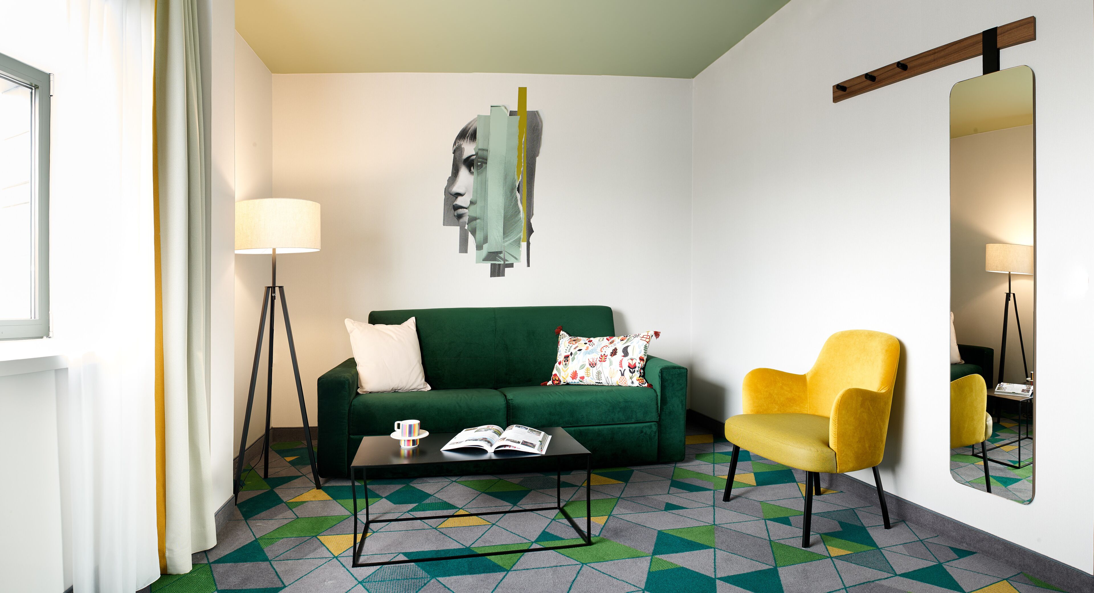 junior suite | hypo-allergenic bedding, in-room safe, desk, soundproofing