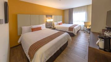 Deluxe Twin Room, City View