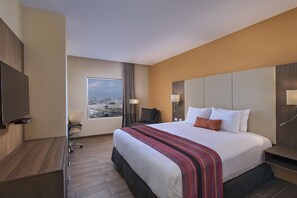 View from room - Latam Hotel Plaza Pradera Quetzaltenango (Quetzaltenango)