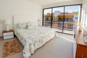 ดีลักซ์เพนท์เฮาส์, 2 ห้องนอน | 2 ห้องนอน, ตู้นิรภัยในห้องพัก, เตารีด/โต๊ะรีดผ้า, เปล/เตียงเด็กอ่อน