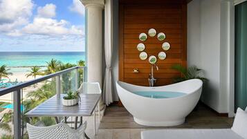 Royal Penthouse, 1 Bedroom, Ocean View (Royal Seaside Crystal Lagoon PH) | View from room