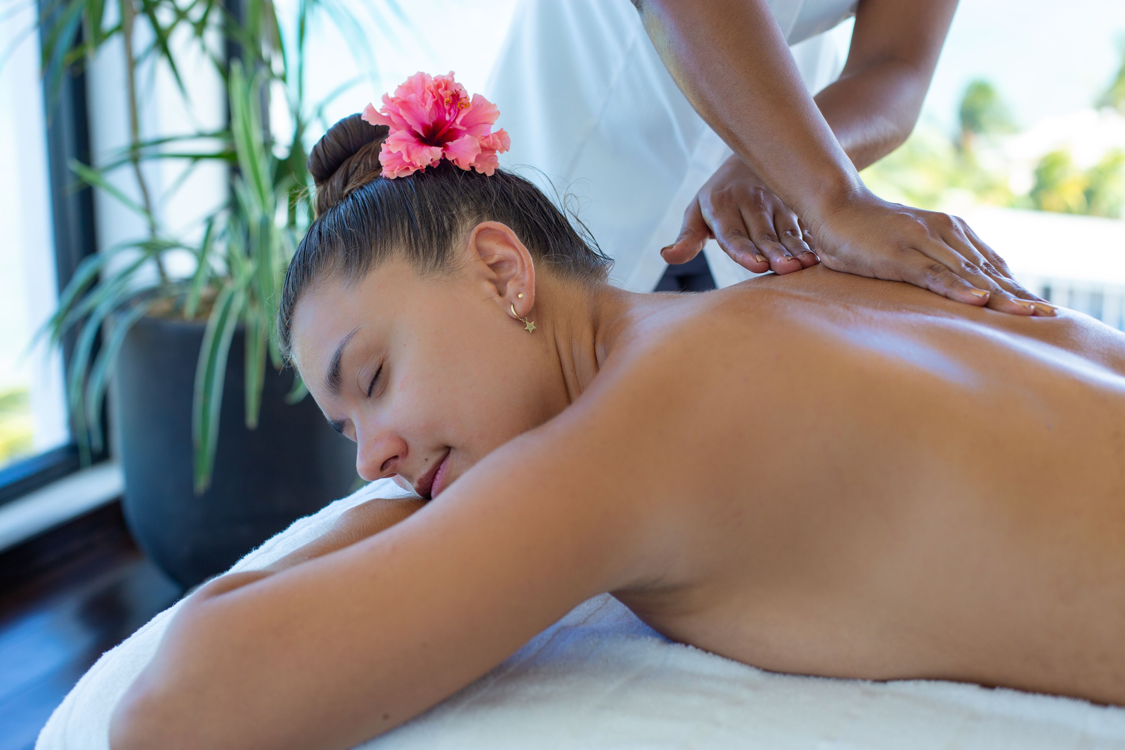 couples treatment room(s), hot stone massages, deep-tissue massages