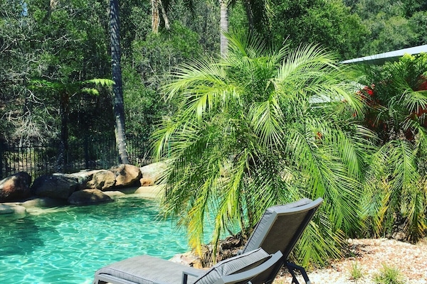 Outdoor pool, pool loungers