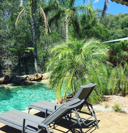 Outdoor pool, sun loungers