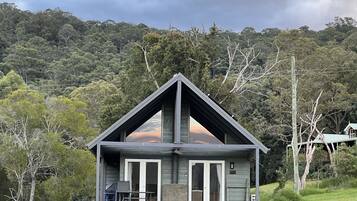 Family House, 2 Bedrooms, Fireplace | Premium bedding, pillowtop beds, individually decorated