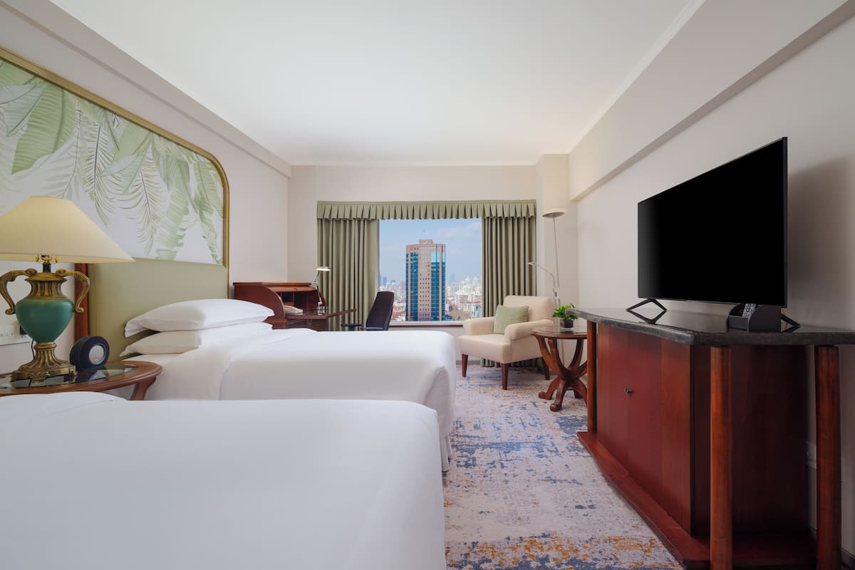 Deluxe Room, 2 Single Beds | Minibar, in-room safe, desk, blackout curtains