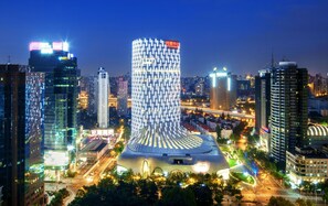 Shopping centre - Hotel Shanghai Hongqiao - Handwritten Collection (Shanghai)