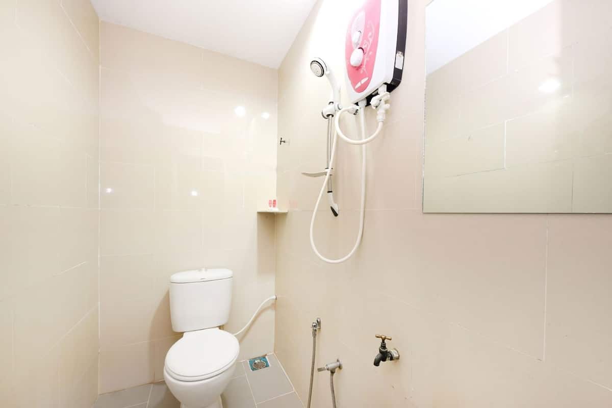 Baño | Ducha, bidé y toallas