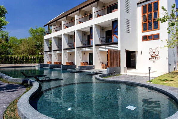 Alberca al aire libre