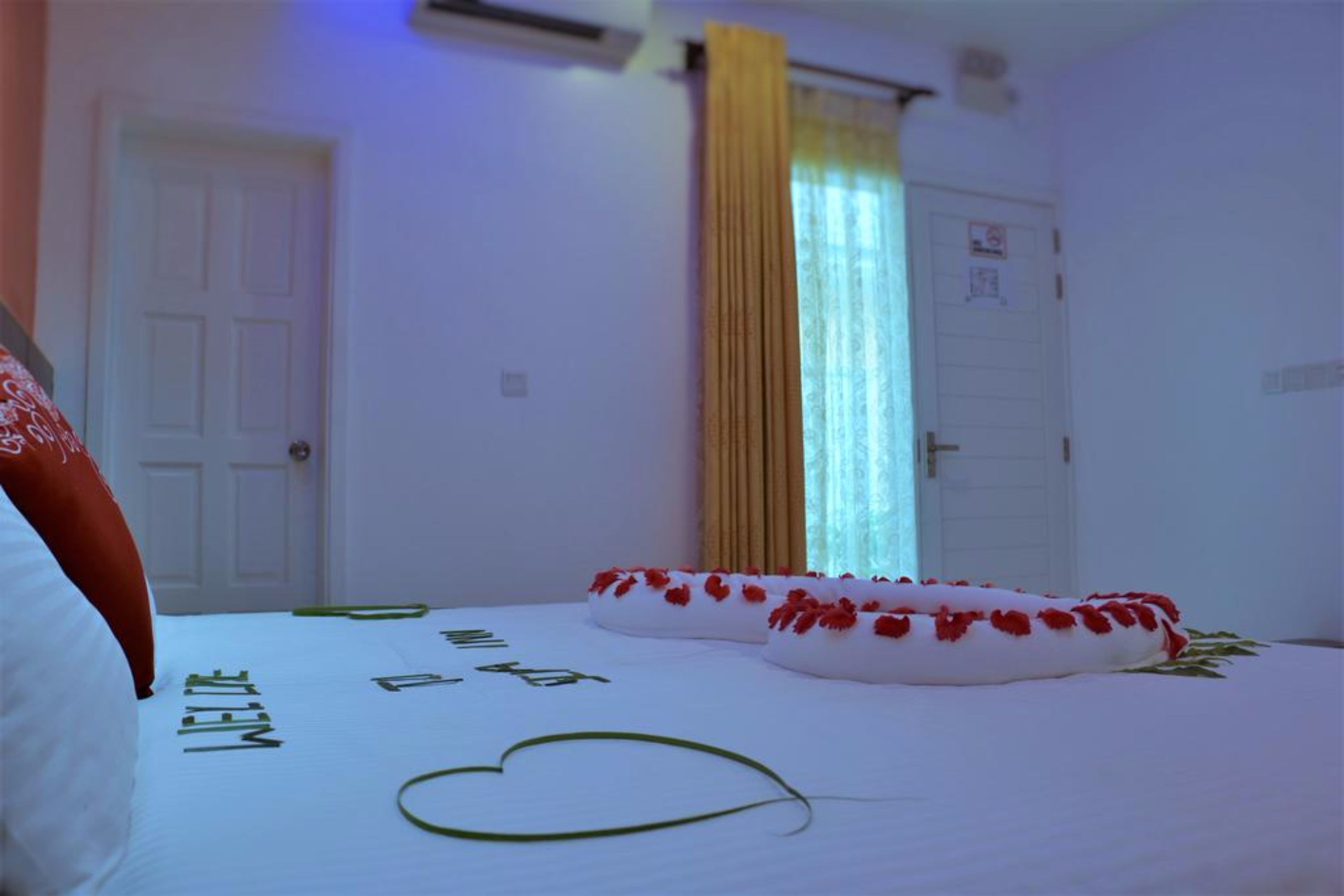 Deluxe Double Room, 1 Bedroom, Garden View, Ground Floor | In-room safe, desk, soundproofing, free cribs/infant beds