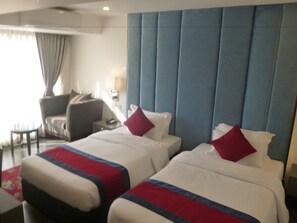 Superior Twin Room, 2 Twin Beds, City View, Mountainside | 1 bedroom, premium bedding, memory foam beds, minibar - M Hotel Thamel - Kathmandu (Kathmandu)