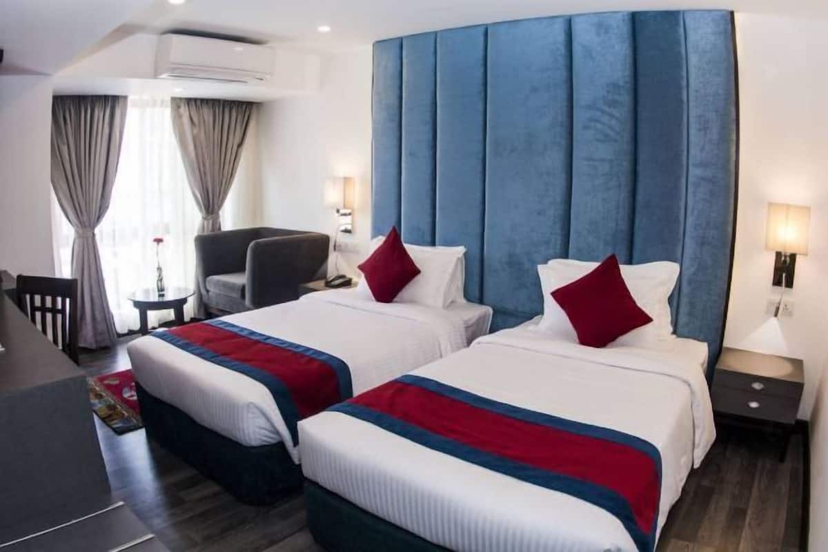 1 phòng ngủ, bộ đồ giường cao cấp, minibar, két bảo mật tại phòng