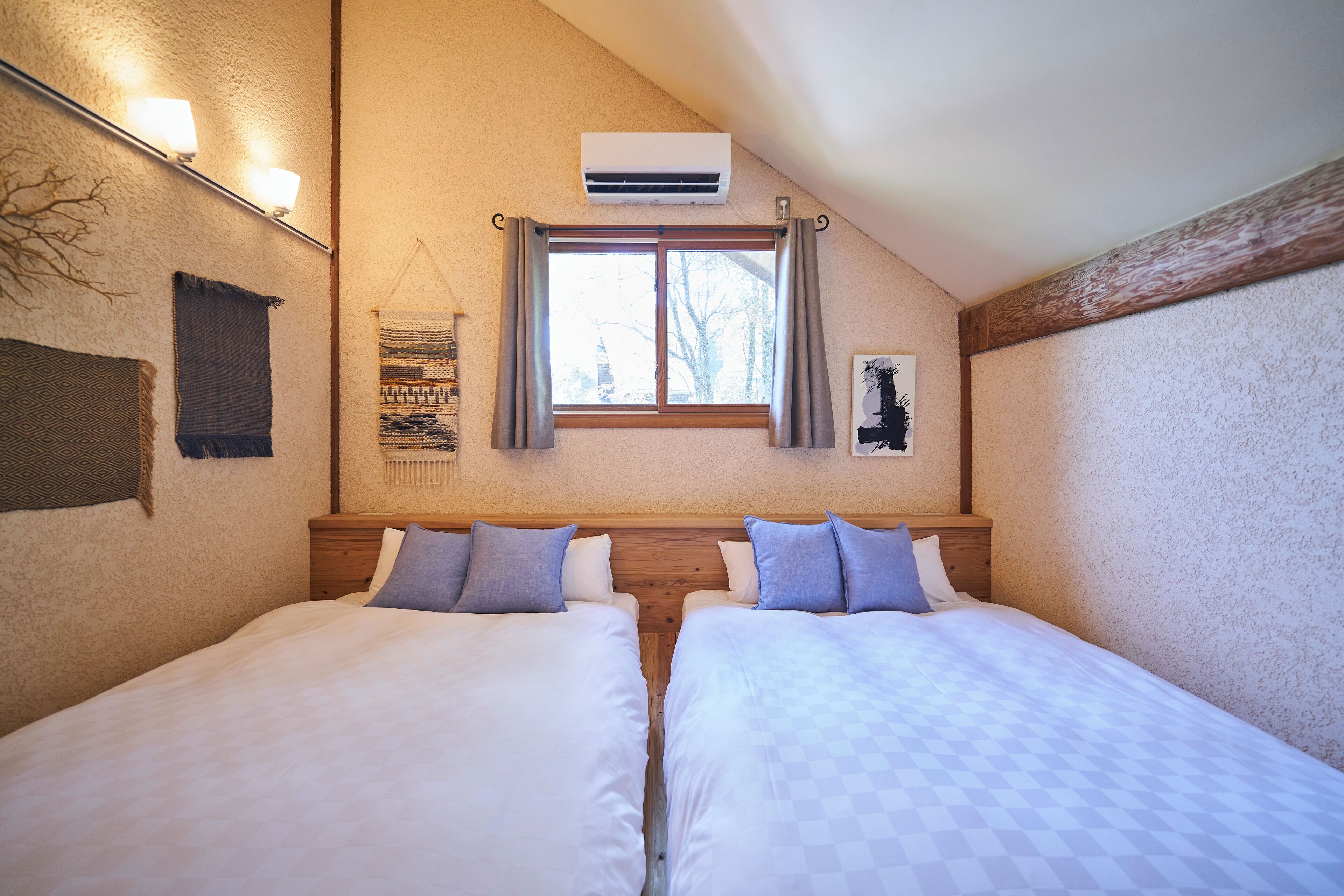 private villa (pets not allowed, f4b) | desk, rollaway beds, free wifi, bed sheets