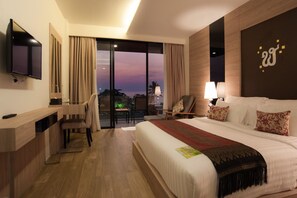 Deluxe Mountain View | Minibar, in-room safe, desk, blackout drapes - The Erawan Koh Chang (Ko Chang)