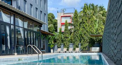 The Galla Hotel
