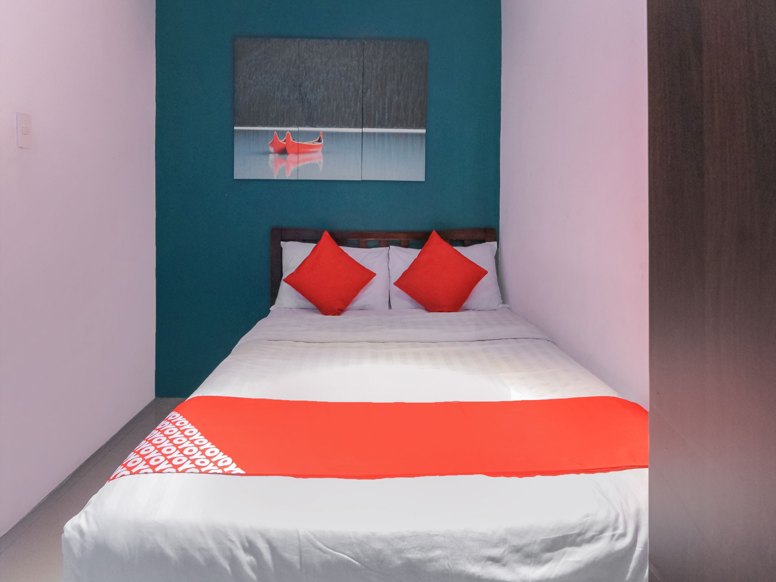 Dobbeltrom – deluxe | Skrivebord, wi-fi (inkludert) og sengetøy