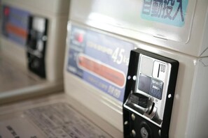 Fridge, microwave, electric kettle - Hotel Kajigaya Plaza (Kawasaki)