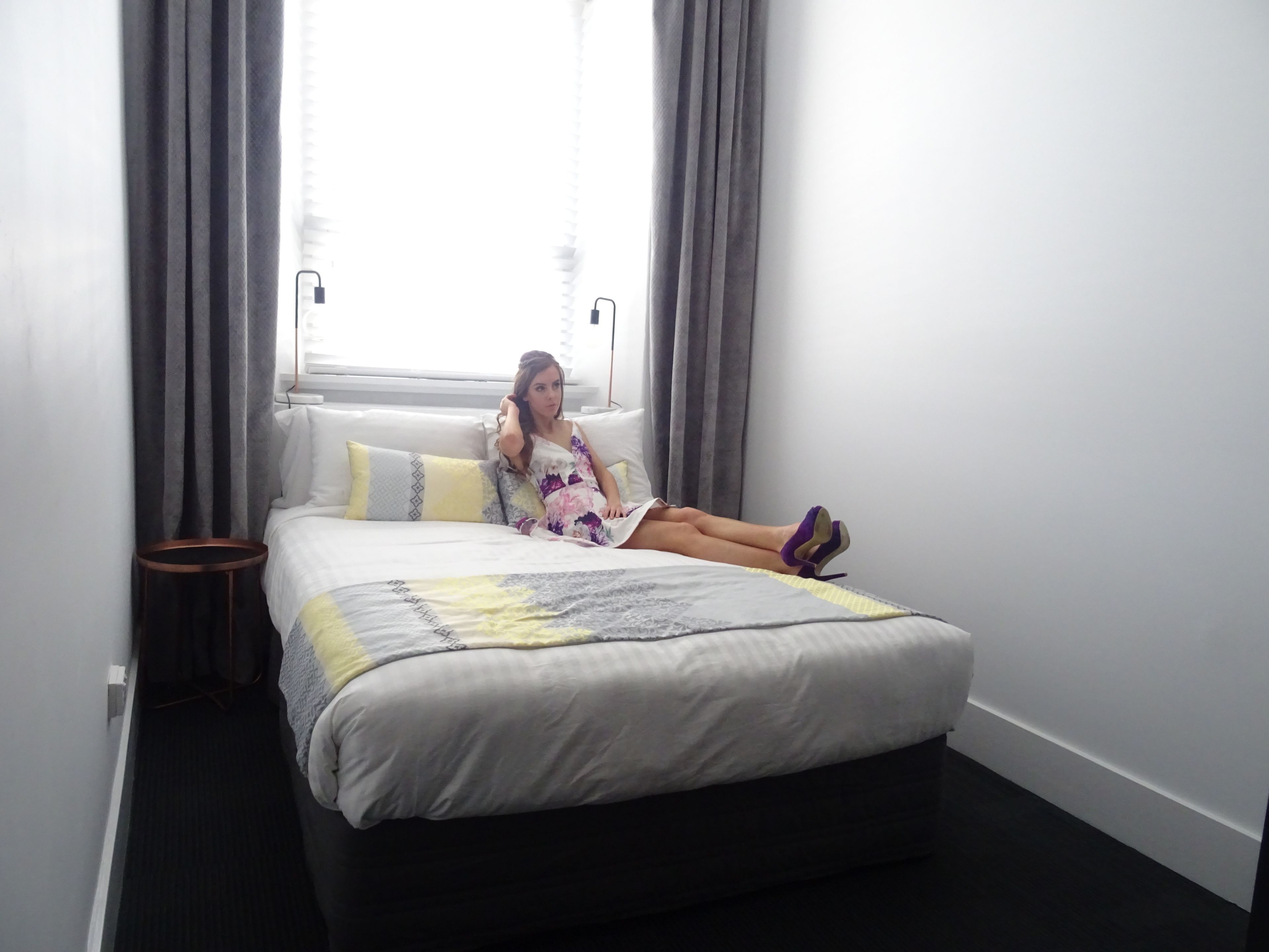 queen room | free wifi, bed sheets