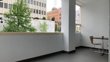 Studio 1 | Free WiFi, bed sheets