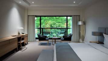 Espace de travail pour ordinateur portable, Wi-Fi gratuit, draps fournis