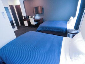 ห้องทวิน, สูบบุหรี่ได้ | โต๊ะทำงาน, เตารีด/โต๊ะรีดผ้า, Wi-Fi ฟรี, ผ้าปูที่นอน