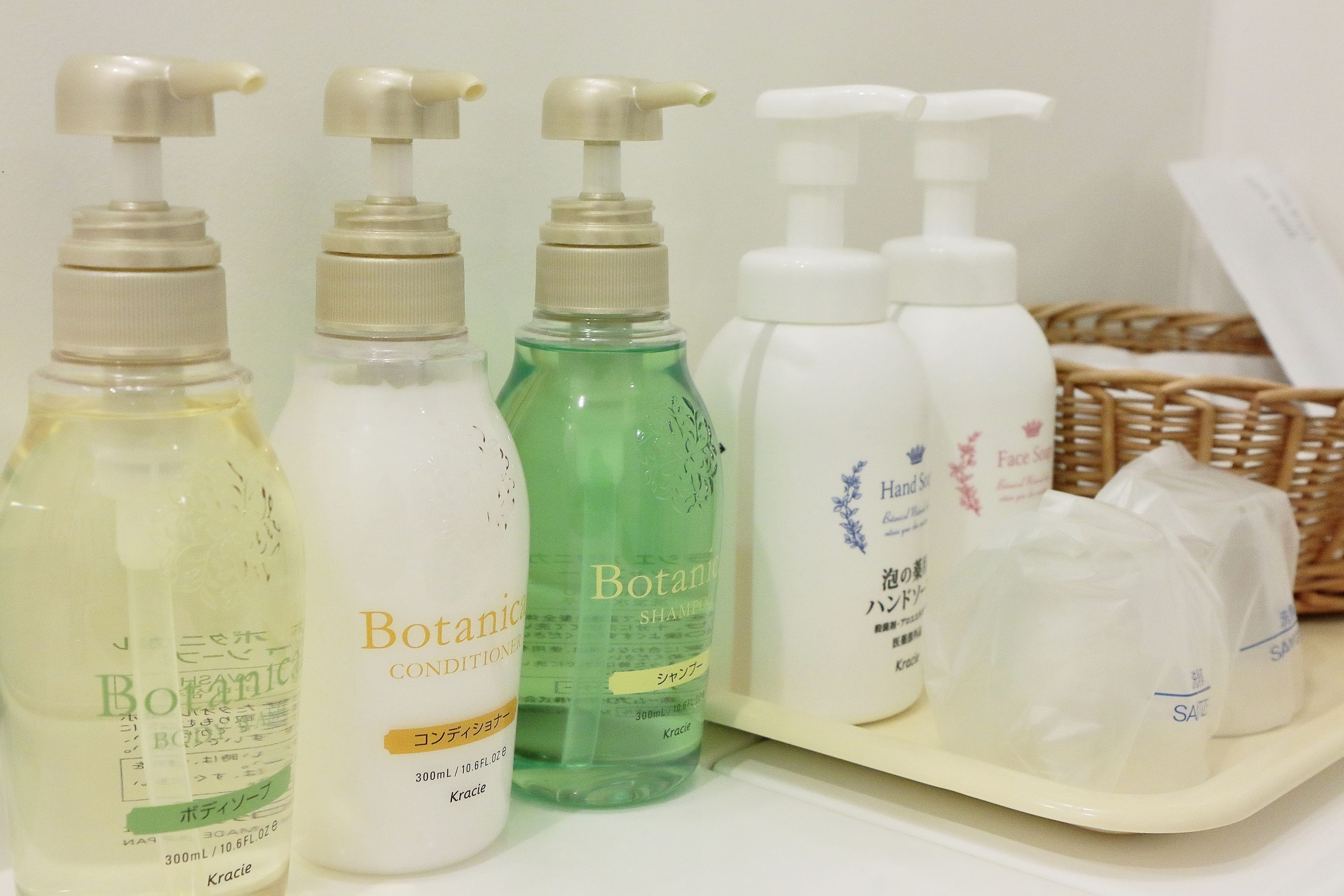 bathroom amenities