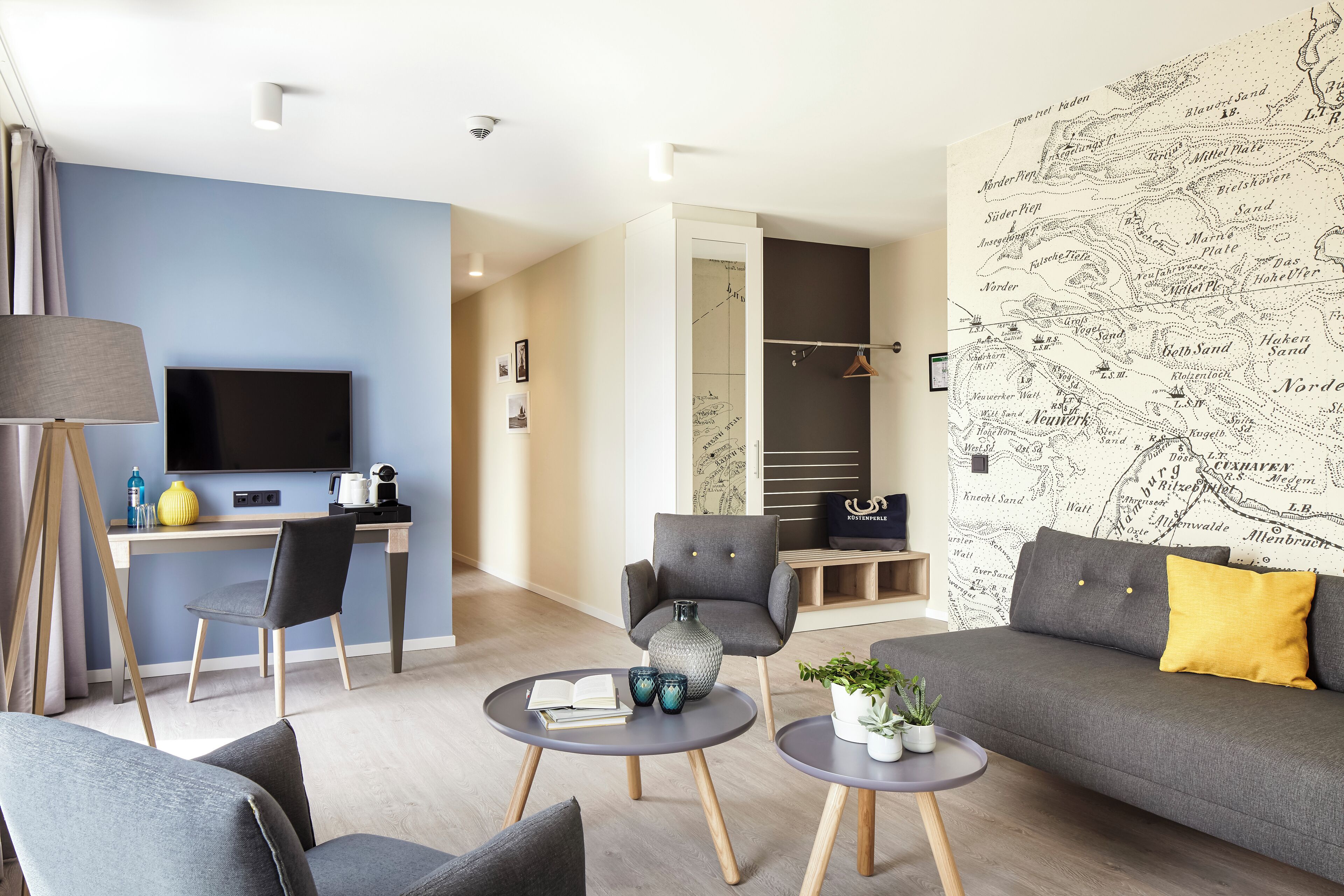 Suite (Perle - no sea view - also for family) | Hypo-allergenic bedding, in-room safe, soundproofing, free WiFi