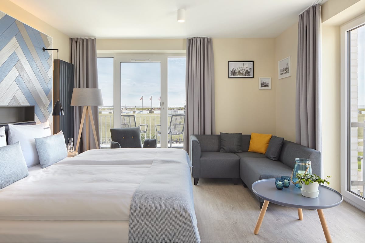 Family Room, Sea View | 1 bedroom, hypo-allergenic bedding, in-room safe, soundproofing