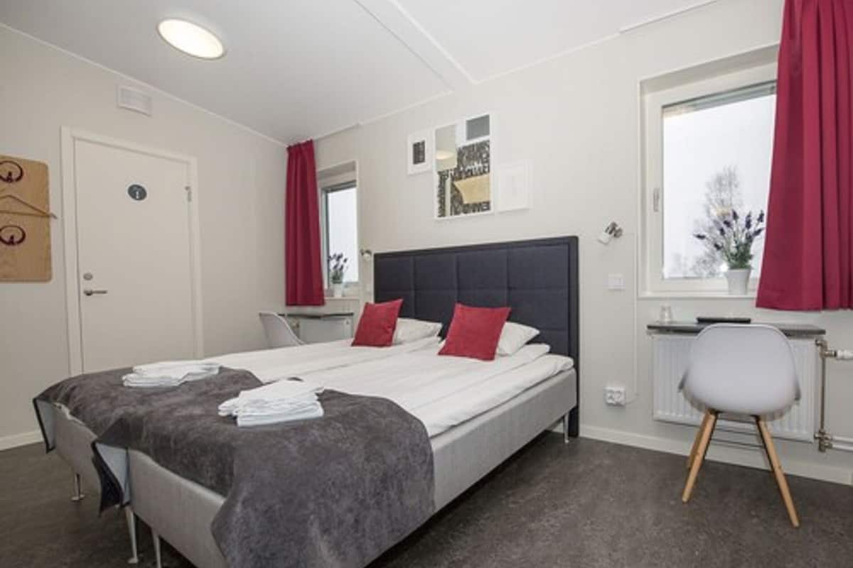 Desk, cots/infant beds, rollaway beds, free WiFi