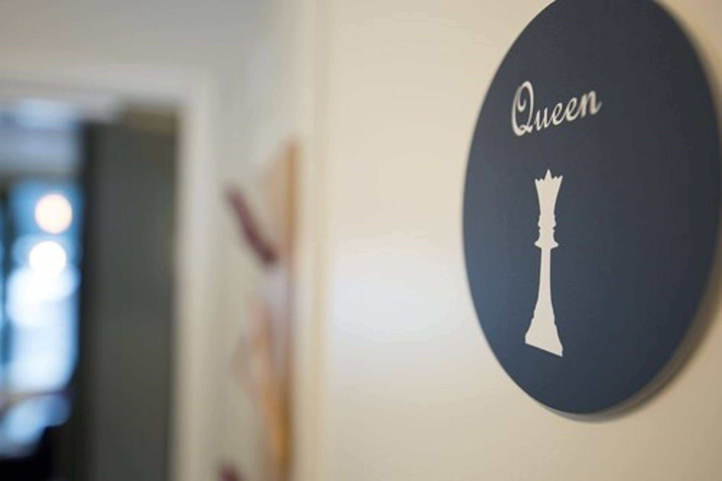 standard double or twin room, 1 queen bed | desk, cots/infant beds, rollaway beds, free wifi