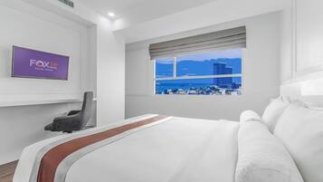 Literie de qualité supérieure, coffres-forts dans les chambres, bureau