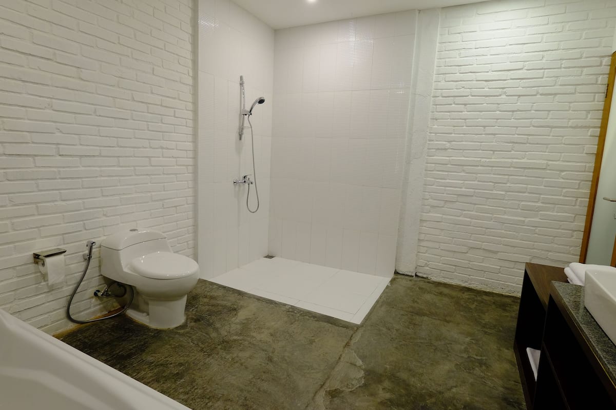 double room, pool view | bathroom shower