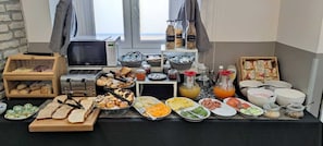 Daily buffet breakfast (EUR 5 per person)