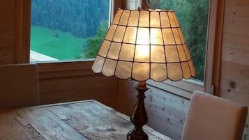 Chalet, 4 habitaciones, Terraza, vista a la montaña | Servicios de la habitación