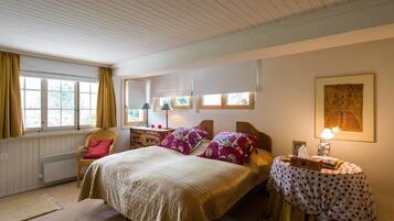Chalet, 3 Bedrooms, Balcony, Mountain View | 3 bedrooms, free cribs/infant beds, free WiFi