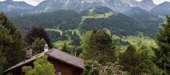 Alp Sunrise - Top View Cosy Chalet