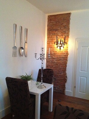 บริการอาหารในห้องพัก