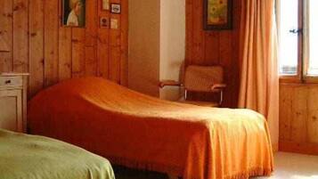 5 bilik tidur, katil bayi/kot (percuma), Wi-fi percuma