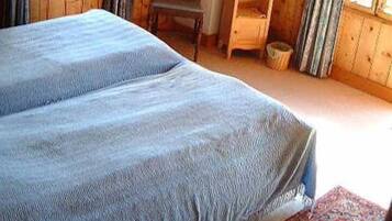 Chalet, 5 Bedrooms, Terrace, Mountain View (2 Bathrooms) | 5 bedrooms, free cribs/infant beds, free WiFi