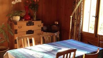 In-room dining
