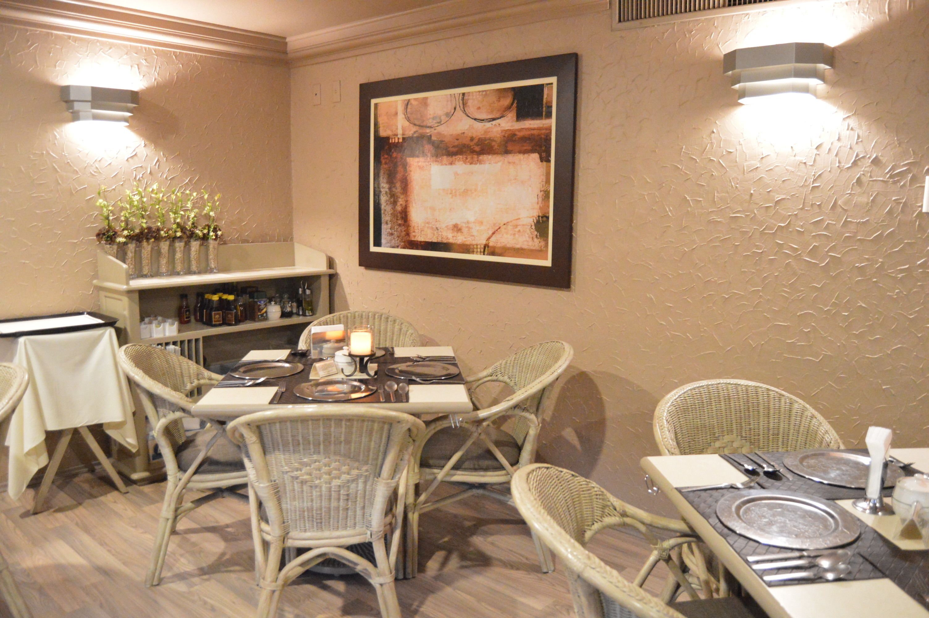 daily cooked-to-order breakfast for a fee