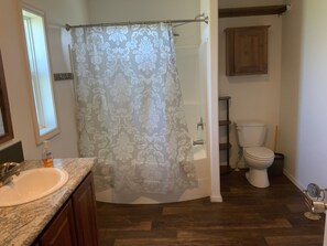 Maison Deluxe, vue montagne | Salle de bain
