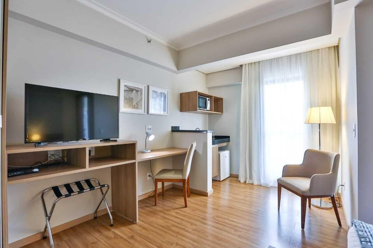 deluxe double room, 1 king bed | 2 bedrooms, minibar, in-room safe, desk