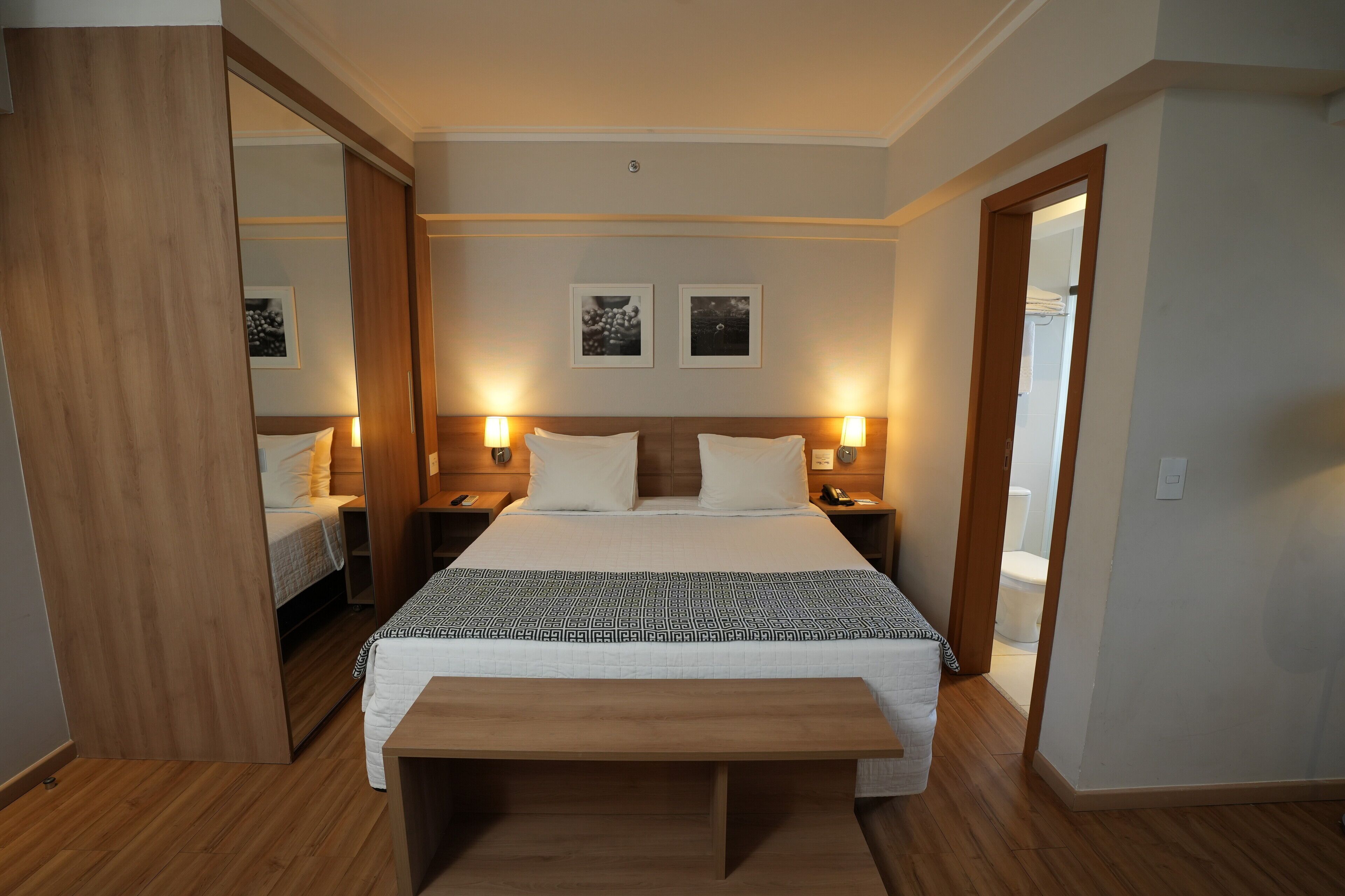 deluxe apartment, connecting rooms | 2 bedrooms, minibar, in-room safe, desk