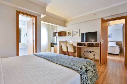 Deluxe-Apartment, Verbindungszimmer | Eigene Kochnische