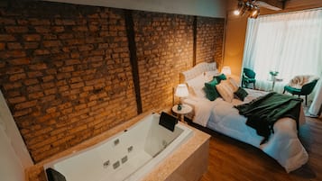 1 habitación, minibar y caja de seguridad en la habitación