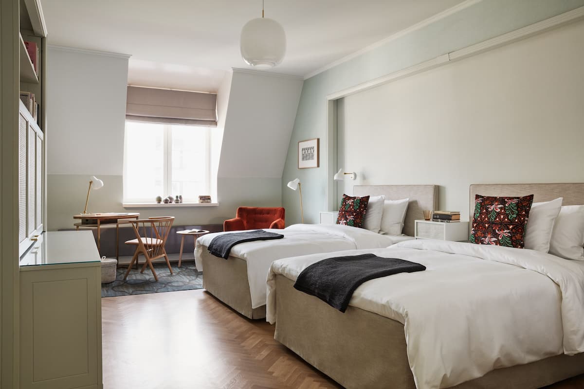 Companion Twin - Including Spa Access | Een minibar, een kluis op de kamer, geluiddichte muren
