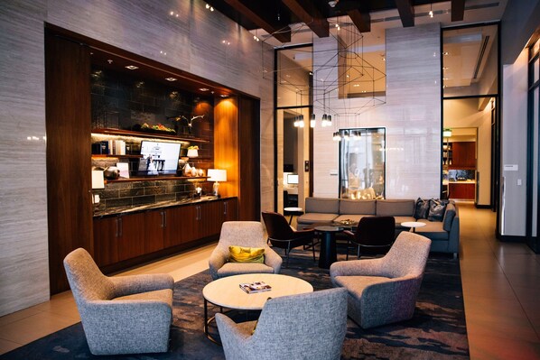 Lobby - AC Hotel by Marriott Denver Downtown (Denver)