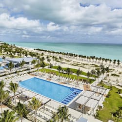 5 outdoor pools, pool umbrellas, pool loungers