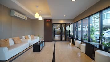 Sala de estar en el lobby